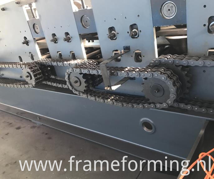 CZ purlin roll forming machine 3